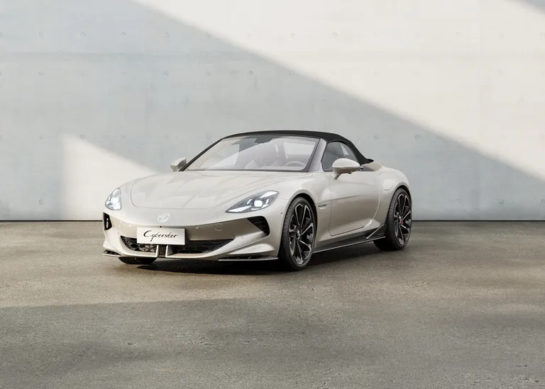 MG Cyberster 2026 coupe